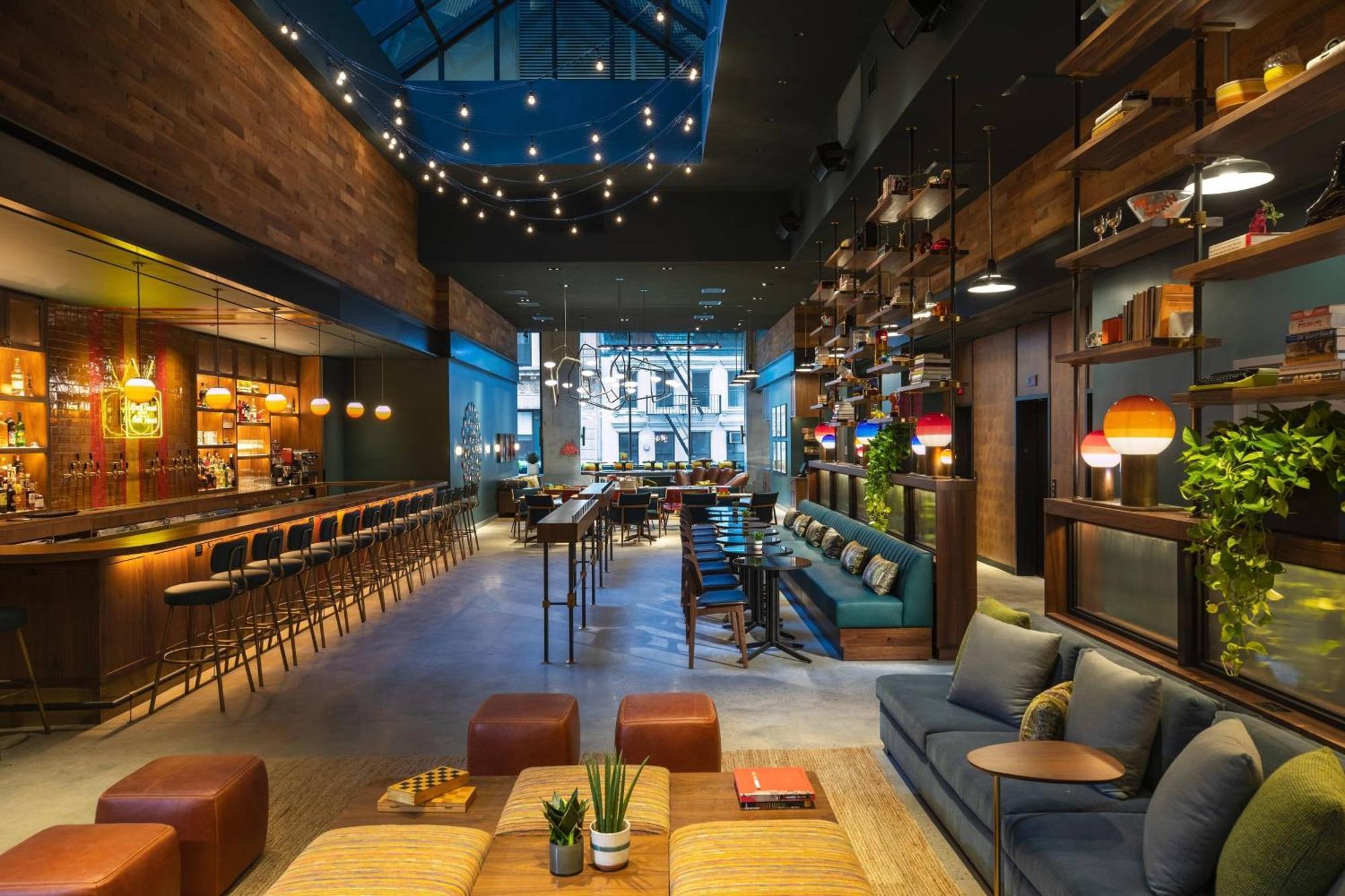 Moxy Nyc Downtown Hotel New York Eksteriør billede