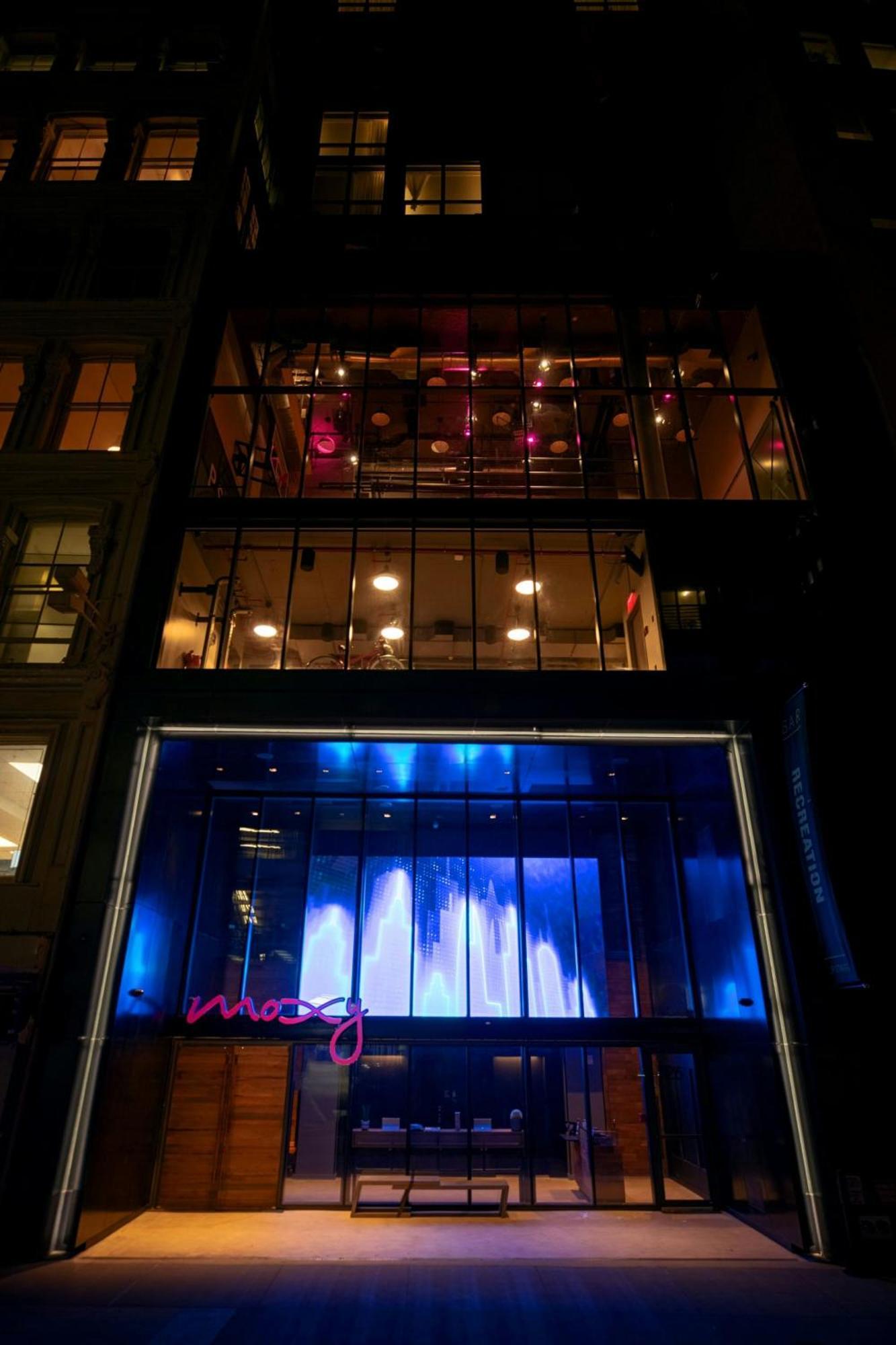 Moxy Nyc Downtown Hotel New York Eksteriør billede